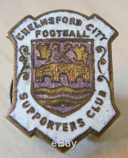 CHELMSFORD CITY Vintage SUPPORTERS CLUB Badge Maker THOMAS FATTORINI Button hole